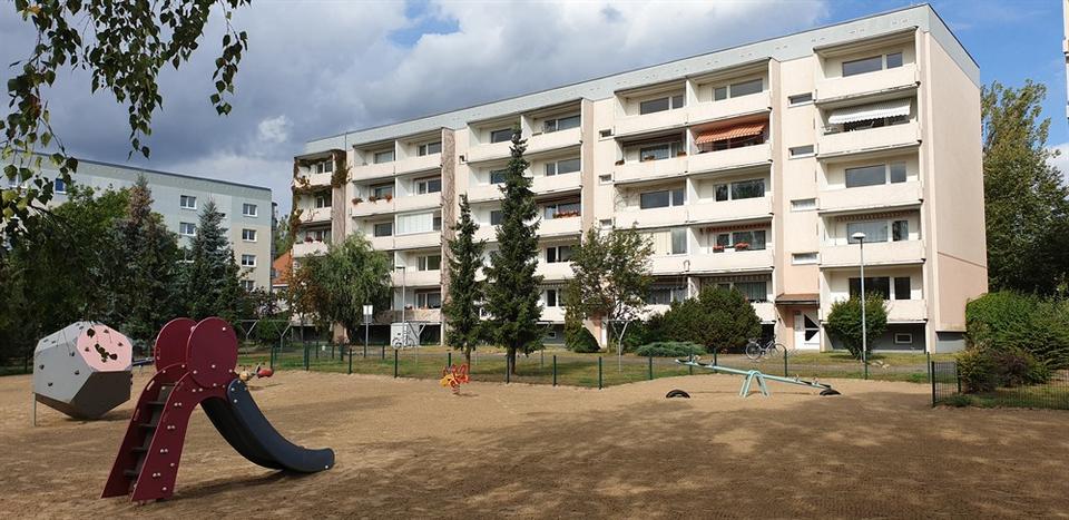 Etagenwohnung Neustrelitz - 3 Zimmer, 63 m&sup2;, 345&euro; | Angebot:24609901