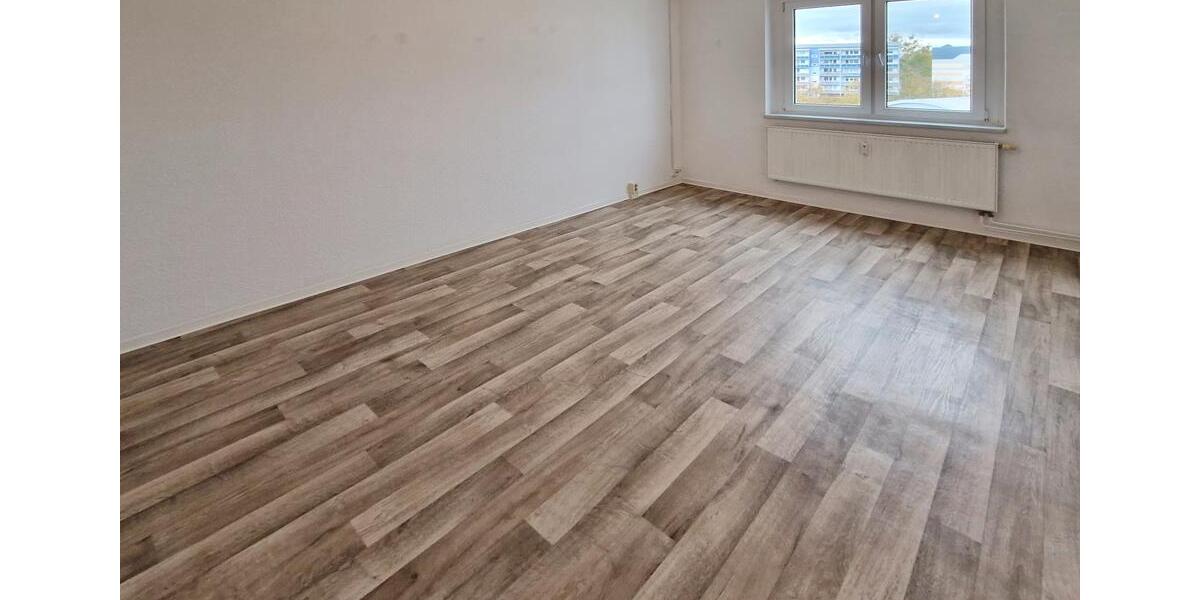 Etagenwohnung Neubrandenburg Carlshöhe - 1 Zimmer, 26 m&sup2;, 232&euro; | Angebot:25960223