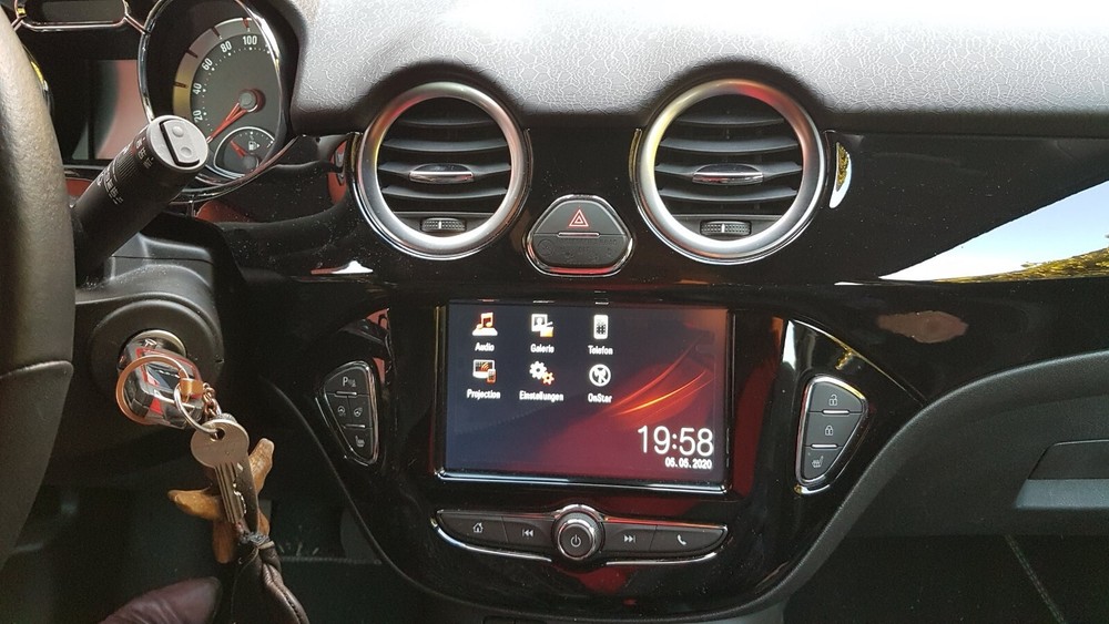 Opel Adam 1.4 28.300 km 12.000 &euro; Trollenhagen 17039