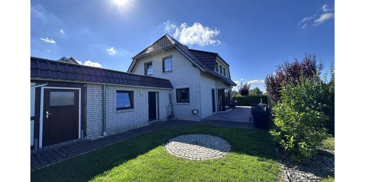 Einfamilienhaus Penzlin - 3 Zimmer, 137 m&sup2;, 449.900&euro; | Angebot:25665104