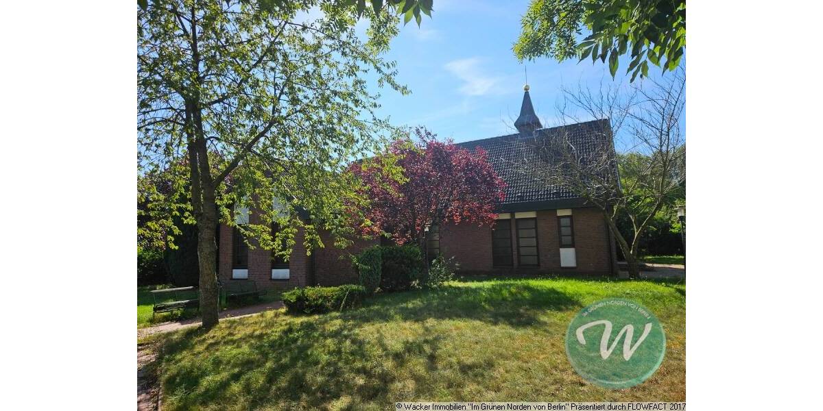 Einfamilienhaus Friedland - 7 Zimmer, 250 m&sup2;, 196.000&euro; | Angebot:25741060