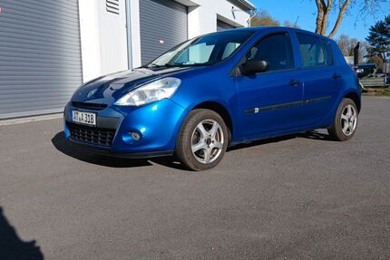 Renault Clio 163.000 km 2.999 &euro; Neubrandenburg 17034