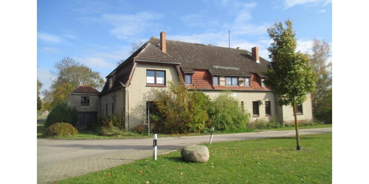 Mehrfamilienhaus, Wohnhaus Stavenhagen - 16 Zimmer, 440 m&sup2;, 140.000&euro; | Angebot:13897782