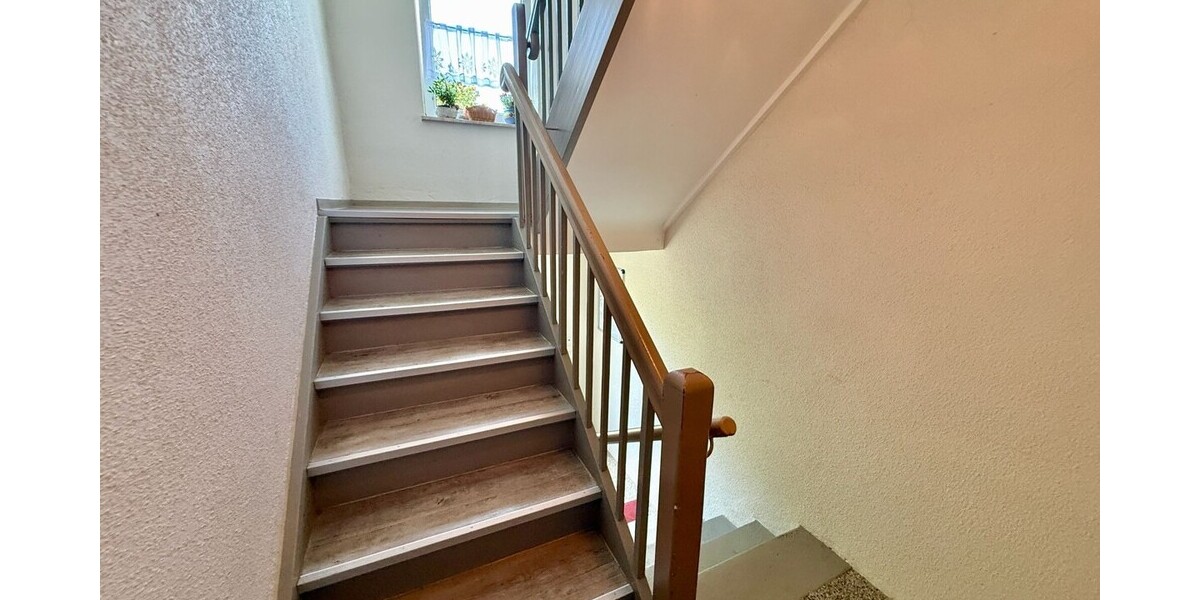 HORN IMMOBILIEN++ Neubrandenburg, 3-Raum Eigentumswohnung im 1. Obergeschoss -vermietet- - Etagenwohnung Neubrandenburg Datzeberg | Angebot:26978751