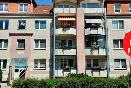 HORN IMMOBILIEN++ RESERVIERT! Neubrandenburg, 3-Raum Eigentumswohnung im EG mit Einbauküche und Balkonverglasung - Wohnung Neubrandenburg | Angebot:27007629