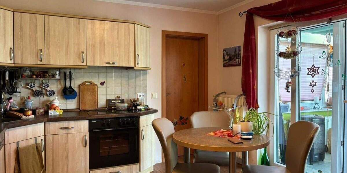 Einfamilienhaus Altentreptow - 7 Zimmer, 230 m&sup2;, 299.000&euro; | Angebot:25708811