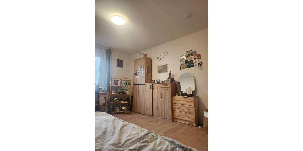 Zimmer Neubrandenburg Am Oberbach - 300&euro; | Angebot:27031471