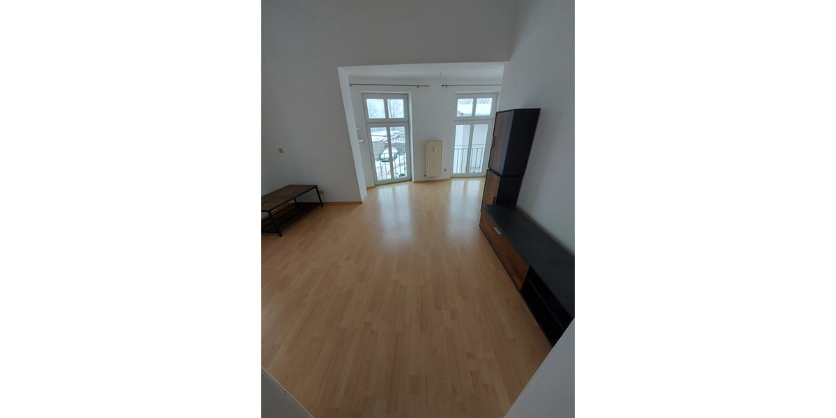 Etagenwohnung Neustrelitz - 3 Zimmer, 91 m&sup2;, 780&euro; | Angebot:21579240