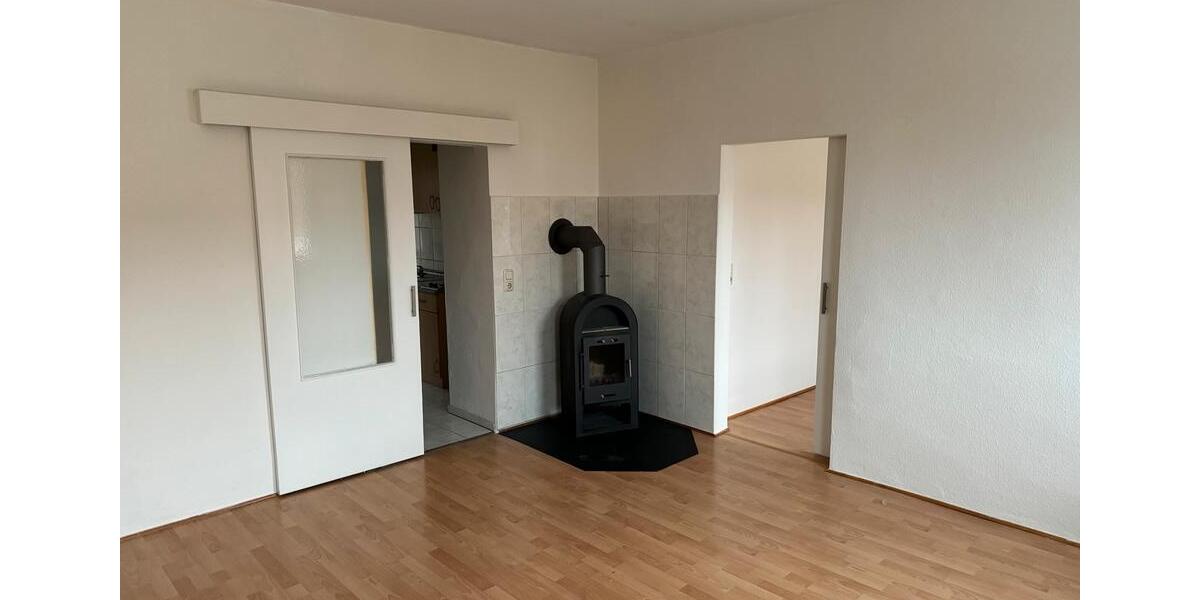 Etagenwohnung Friedland - 3 Zimmer, 48 m&sup2;, 240&euro; | Angebot:25352453