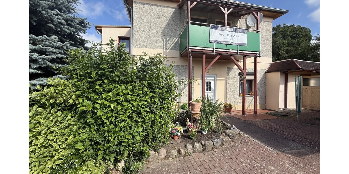 Viel Raum für Ideen und Familienleben mit kleinem Gartenglück - Einfamilienhaus Neubrandenburg Carlshöhe | Angebot:26998399