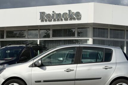 Renault Clio 141.465 km 3.990 &euro; Neubrandenburg 17036