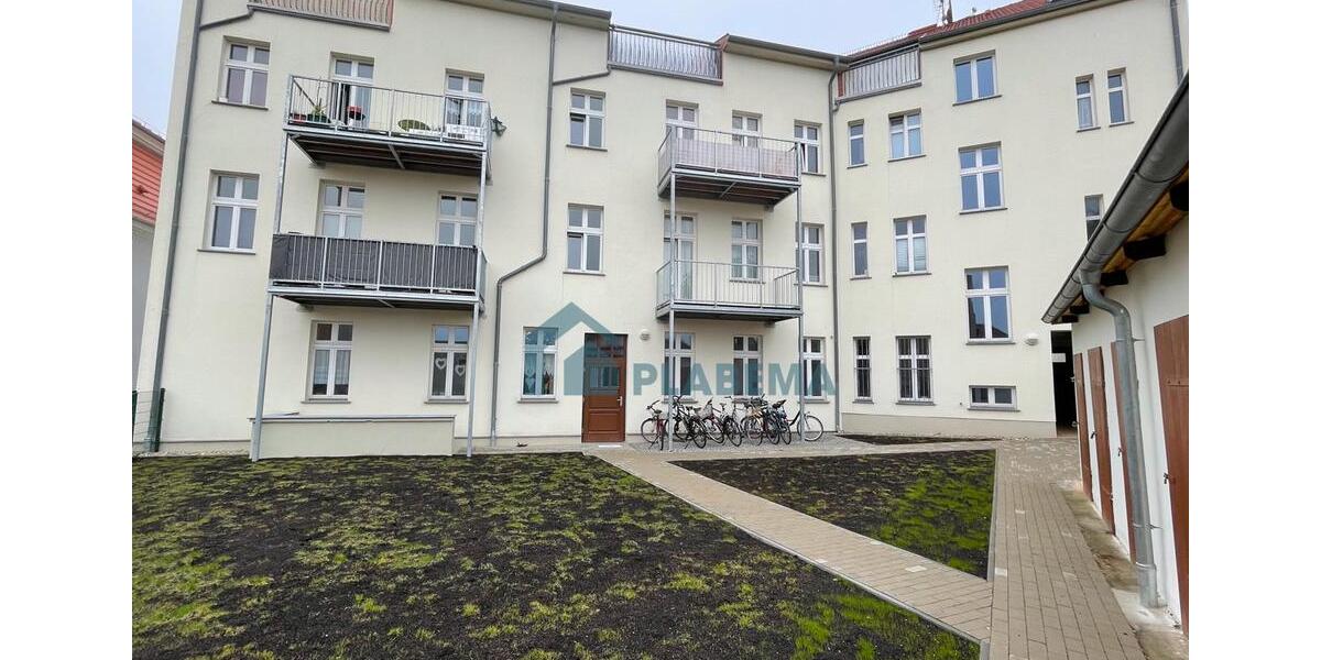 Dachgeschoßwohnung Neustrelitz - 2 Zimmer, 65 m&sup2;, 725&euro; | Angebot:25719601