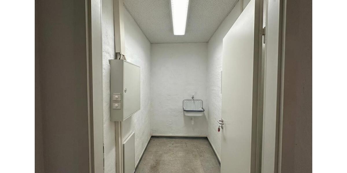 Gewerbeobjekt Neubrandenburg Datzeberg - 695&euro; | Angebot:25102286