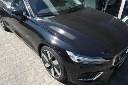 Volvo V60 15.000 km 48.990 &euro; Neubrandenburg 17033