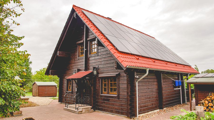 Provisionsfrei* Blockbohlenhaus mit Solaranlage & großem Grundstück - Wohnen im Naturparadies von Rühlow (Sponholz) - Einfamilienhaus Rühlow Rühlow | Angebot:26256230
