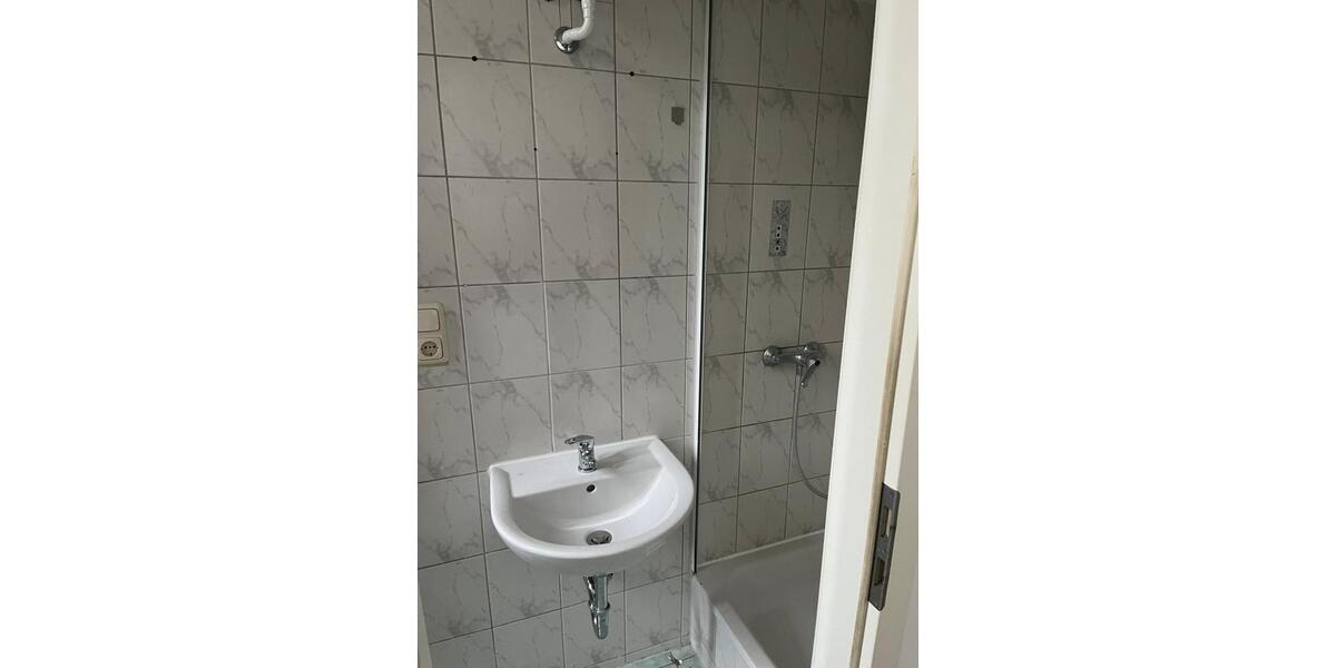 Erdgeschoßwohnung Neustrelitz - 2 Zimmer, 47 m&sup2;, 365&euro; | Angebot:25415995