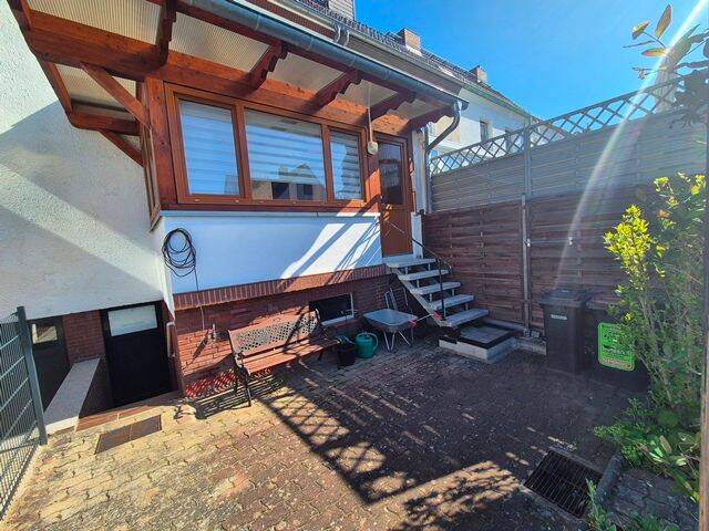 Mehrfamilienhaus, Wohnhaus Neubrandenburg Vogelviertel - 4 Zimmer, 95 m&sup2;, 195.000&euro; | Angebot:26544302