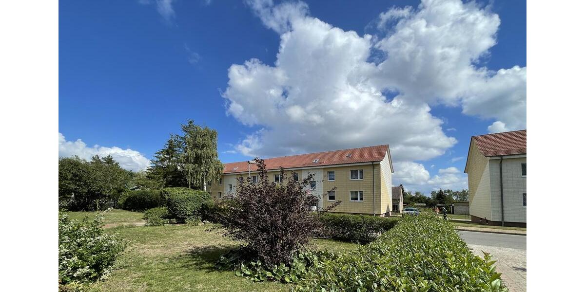 Etagenwohnung Möllenhagen - 1 Zimmer, 33 m&sup2;, 196&euro; | Angebot:24749003