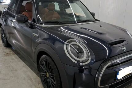 Mini Cooper SE 28.000 km 20.990 &euro; Neubrandenburg 17036