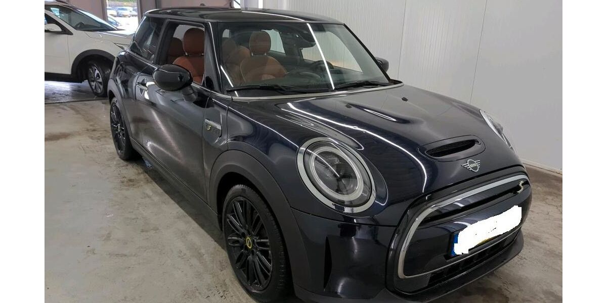 Mini Cooper SE 28.000 km 20.990 &euro; Neubrandenburg 17036