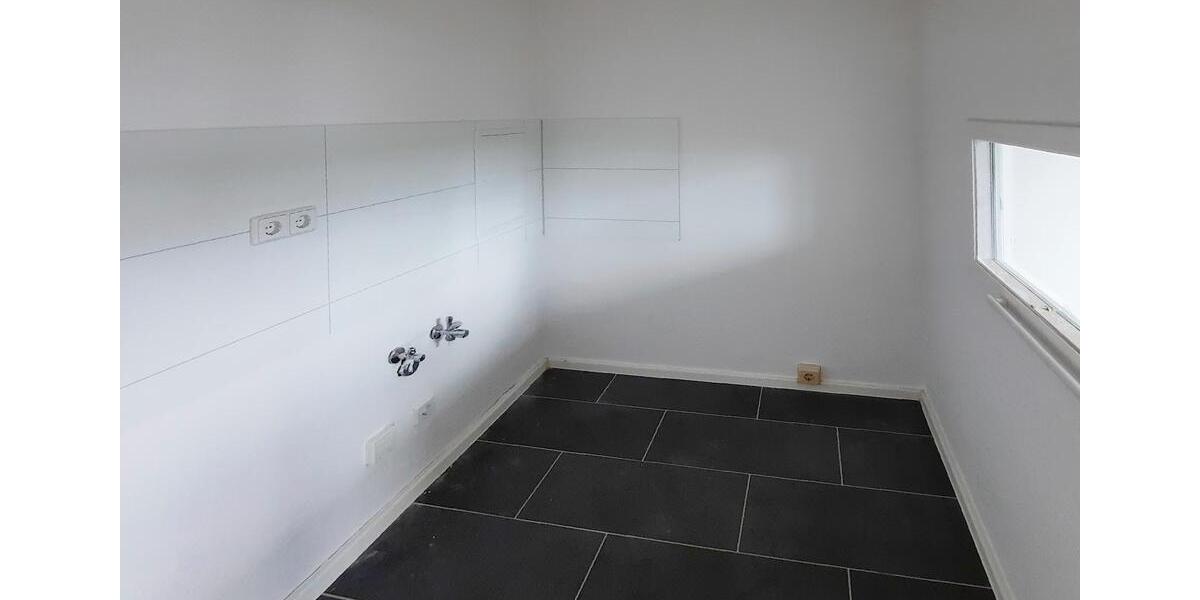 Etagenwohnung Neubrandenburg Datzeberg - 1 Zimmer, 32 m&sup2;, 208&euro; | Angebot:26676794