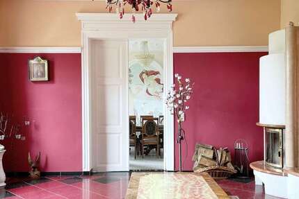 Haus Grapzow - 6 Zimmer, 235 m&sup2;, 190.000&euro; | Angebot:23624947