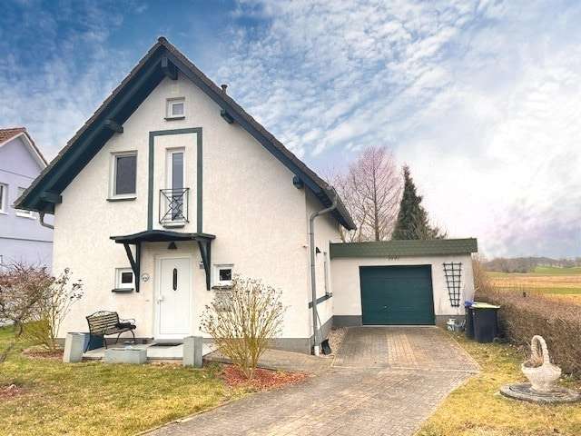 Einfamilienhaus Trollenhagen - 4 Zimmer, 100 m&sup2;, 275.000&euro; | Angebot:26080018