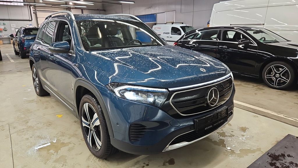 Mercedes-Benz EQB 119.899 km 29.990 &euro; Neubrandenburg 17036