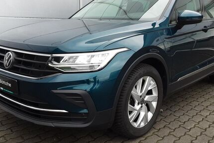 VW Tiguan 89.271 km 21.480 &euro; Altentreptow 17087