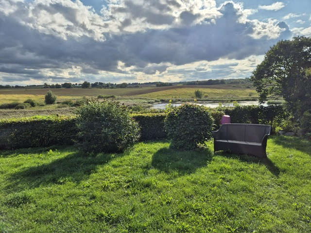 HORN IMMOBILIEN ++ Einfamilienhaus in Randlage mit tollem Weitblick in Kaluberhof, 14 km bis NB - Einfamilienhaus Groß Teetzleben / Kaluberhof Kaluberhof | Angebot:24221358