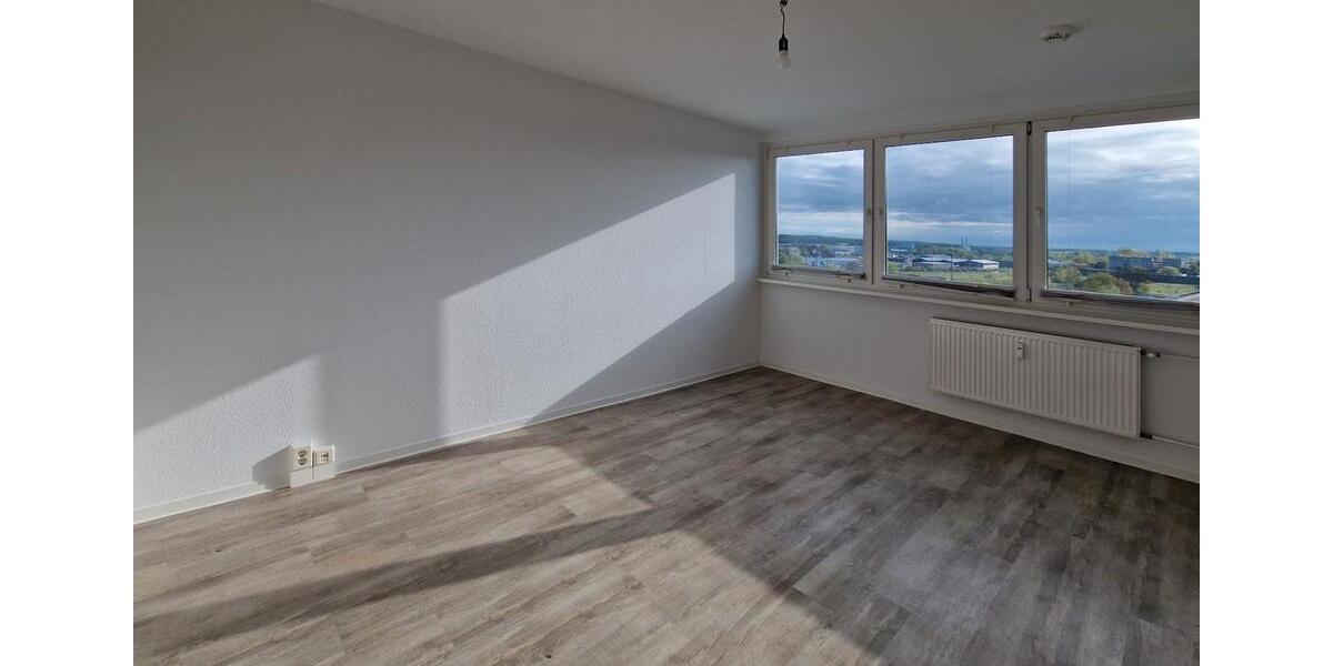 Etagenwohnung Neubrandenburg - 2 Zimmer, 48 m&sup2;, 411&euro; | Angebot:25750671