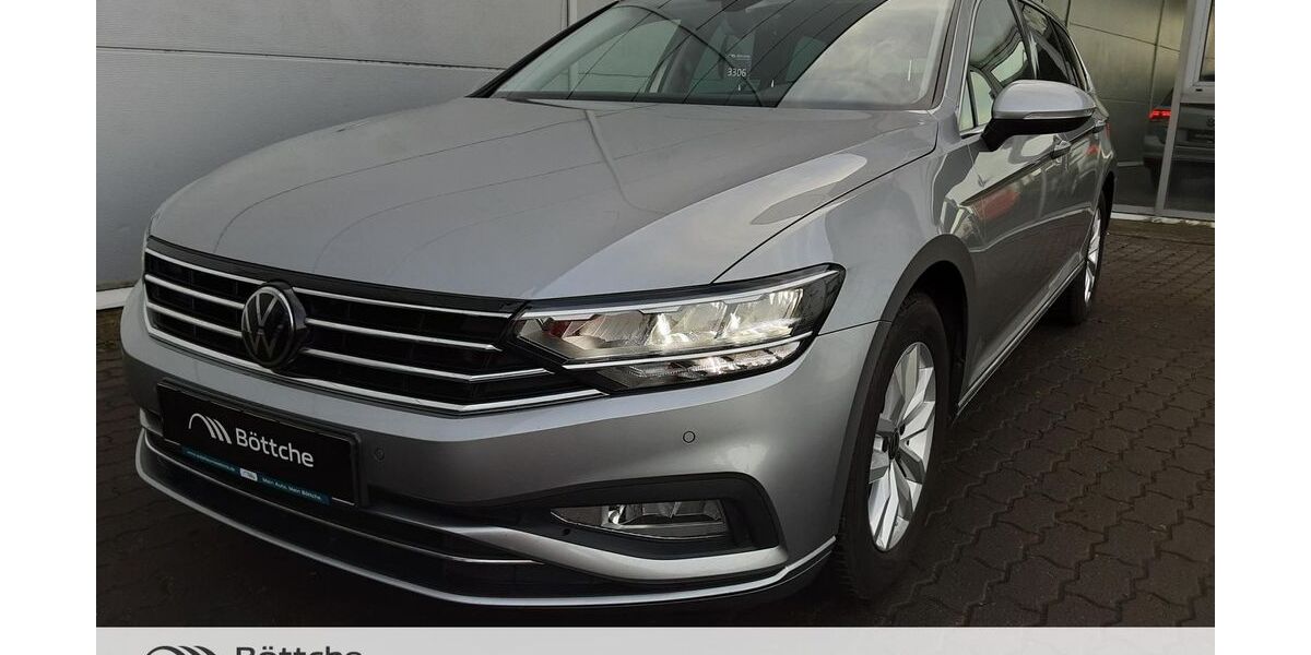 VW Passat Variant 83.224 km 23.990 &euro; Altentreptow 17087
