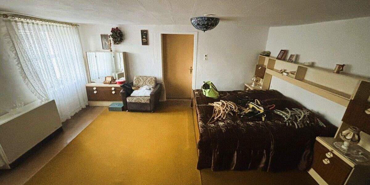 Mehrfamilienhaus, Wohnhaus Penzlin - 7 Zimmer, 178 m&sup2;, 159.000&euro; | Angebot:25674904