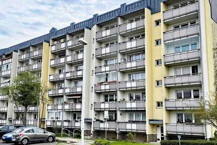 Wohnung Neubrandenburg - 3 Zimmer, 60 m&sup2;, 386&euro; | Angebot:27017382