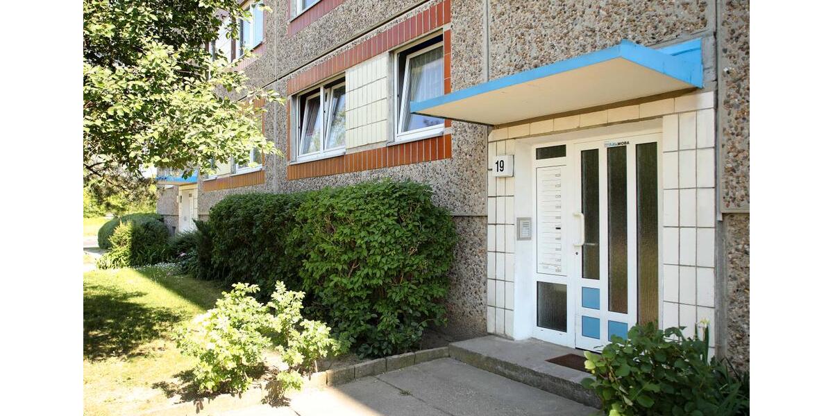 Etagenwohnung Neubrandenburg Datzeberg - 4 Zimmer, 76 m&sup2;, 280&euro; | Angebot:25803267