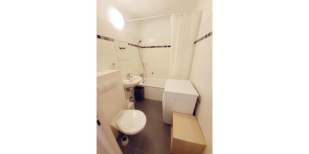 Etagenwohnung Neubrandenburg Datzeberg - 1 Zimmer, 27 m&sup2;, 230&euro; | Angebot:25119071