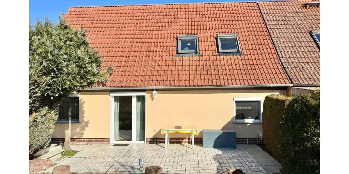 HORN IMMOBILIEN ++ 4 km bis Neubrandenburg, Haus mit großem Grundstück - Doppelhaushälfte Blankenhof / Chemnitz Chemnitz | Angebot:25821873