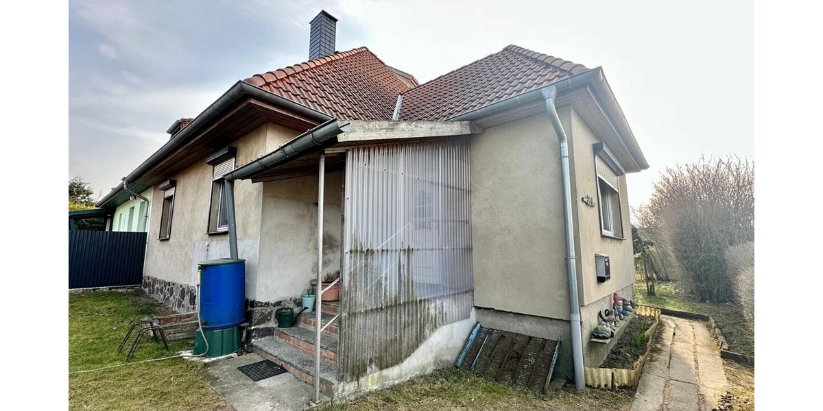 HORN IMMOBILIEN ++ Doppelhaushälfte mit großem Grundstück in Burg Stargard Quastenberg - Doppelhaushälfte Burg Stargard | Angebot:25821902