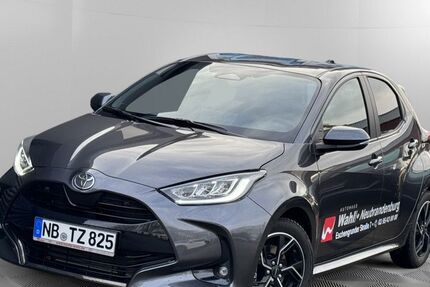 Toyota Yaris 2.000 km 26.970 &euro; Neubrandenburg 17034