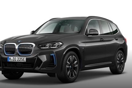 BMW iX3 18.126 km 44.950 &euro; Neubrandenburg/Hellfeld 17039