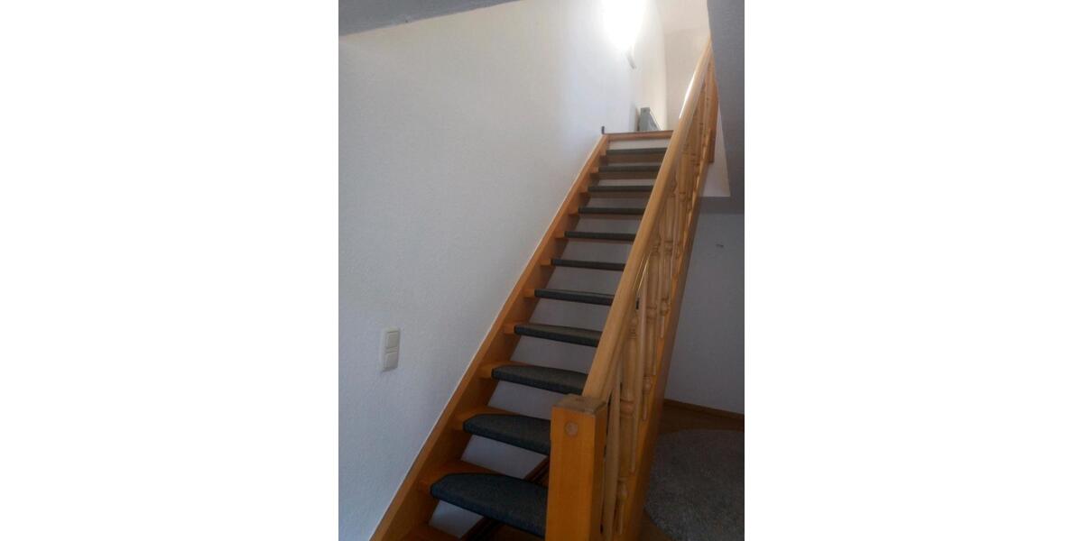 Mehrfamilienhaus, Wohnhaus Burg Stargard - 8 Zimmer, 180 m&sup2;, 208.000&euro; | Angebot:24652594