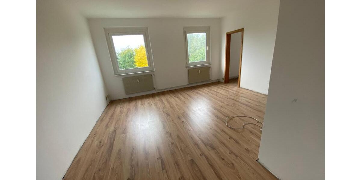 Etagenwohnung Burg Stargard - 6 Zimmer, 145 m&sup2;, 653&euro; | Angebot:24585497