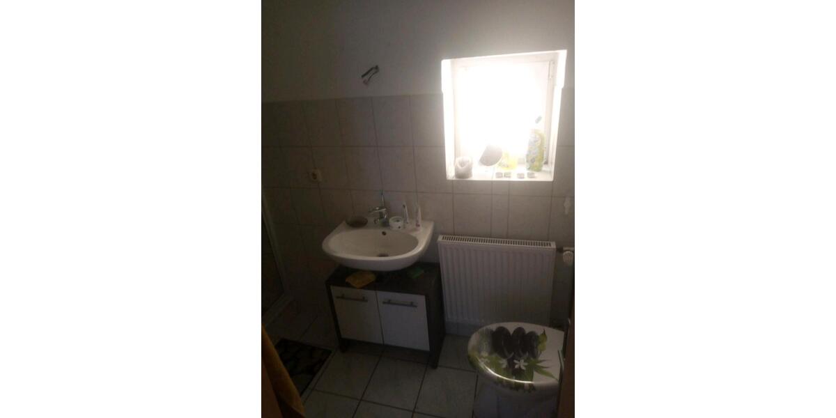 Mehrfamilienhaus, Wohnhaus Burg Stargard - 8 Zimmer, 180 m&sup2;, 208.000&euro; | Angebot:24652594