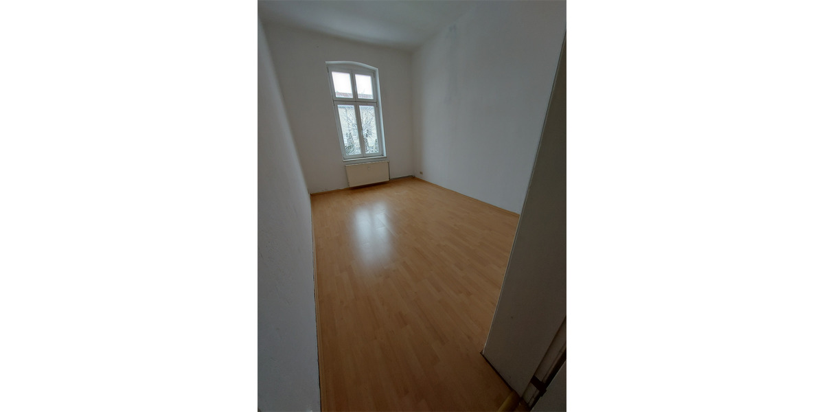 Etagenwohnung Neustrelitz - 3 Zimmer, 91 m&sup2;, 780&euro; | Angebot:21579240
