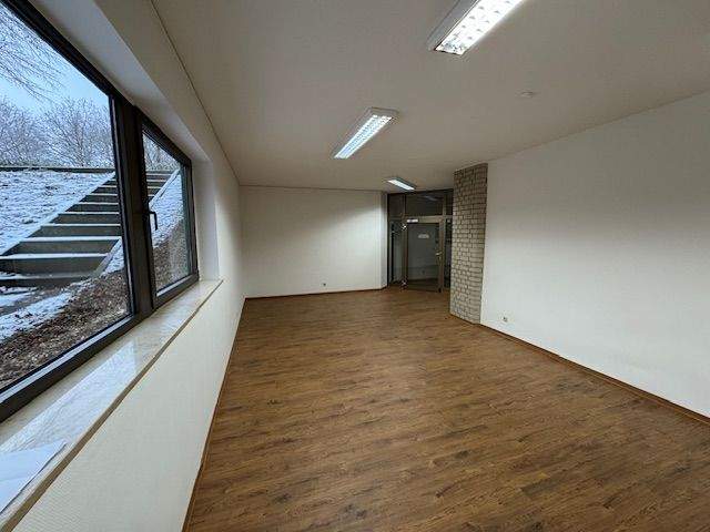 Gewerbeobjekt Neubrandenburg Katharinenviertel - 2 Zimmer, 56 m&sup2;, 300&euro; | Angebot:25683215