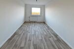 Etagenwohnung Neubrandenburg Datzeberg - 3 Zimmer, 69 m&sup2;, 278&euro; | Angebot:26675540