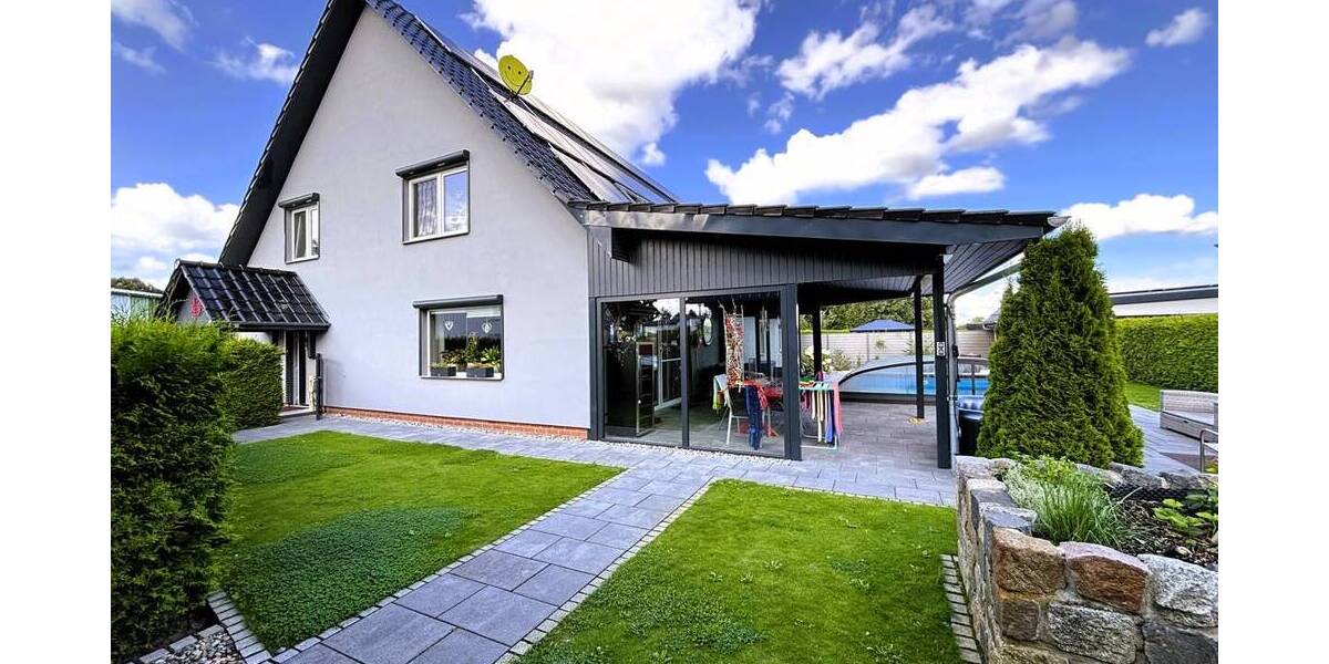 Einfamilienhaus Neustrelitz - 1 Zimmer, 319 m&sup2;, 1.175.000&euro; | Angebot:25731340