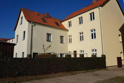 Wohnung Stavenhagen - 3 Zimmer, 82 m&sup2;, 492&euro; | Angebot:25181622