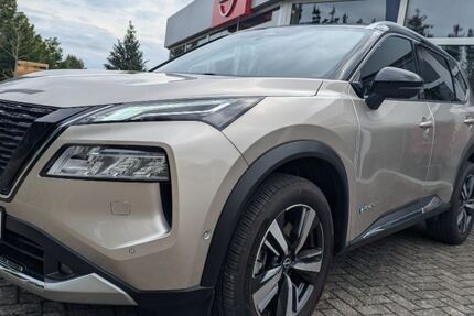 Nissan X-Trail 8.103 km 37.990 &euro; Neubrandenburg 17036