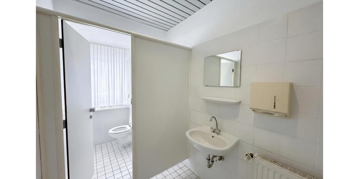 Gewerbeobjekt Neubrandenburg Datzeberg - 1.040&euro; | Angebot:25102286